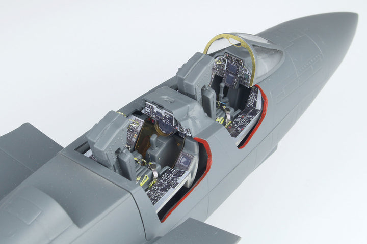 1/48 アメリカ海軍 艦上戦闘機 F-14A トムキャット 厚木 CVW-5 専用エッチングパーツ付属