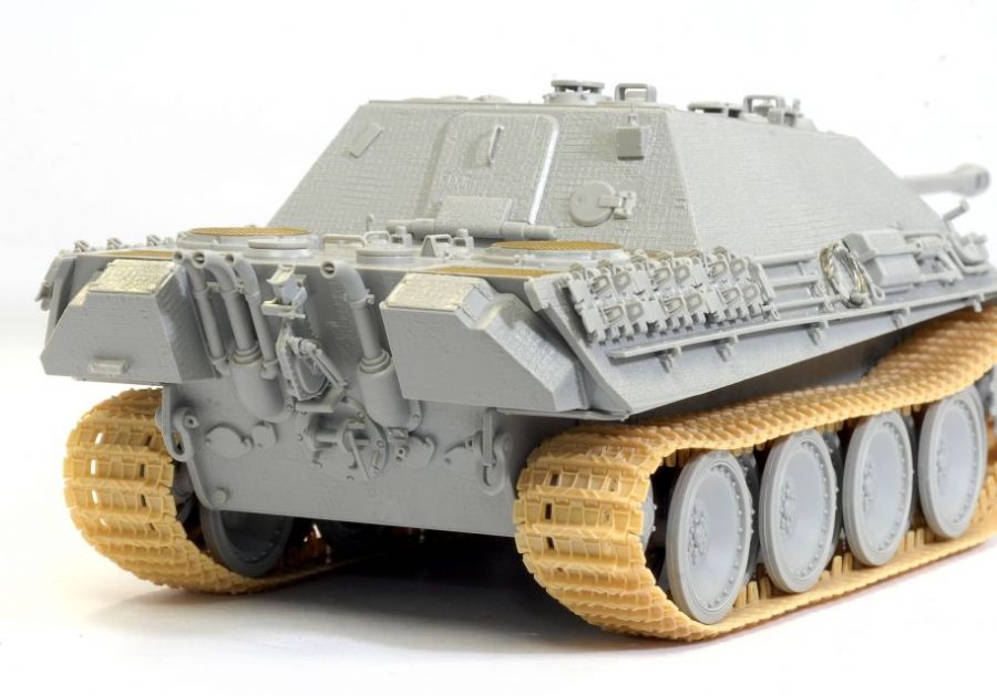 1/35 WW.II ドイツ軍 重駆逐戦車 ヤークトパンターAusf.G1初期生産型 ツィンメリットコーティング仕様 マジックトラック/アルミ砲身/3Dプリントマズルブレーキ付属