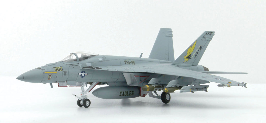 1/72 アメリカ海軍 艦上戦闘機 F/A-18E スーパーホーネット VFA-115 イーグルス マスキングシール付属