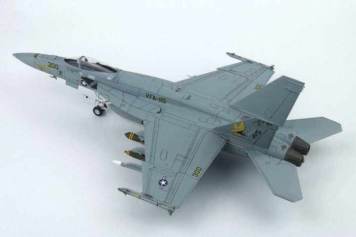 1/72 アメリカ海軍 艦上戦闘機 F/A-18E スーパーホーネット VFA-115 イーグルス マスキングシール付属
