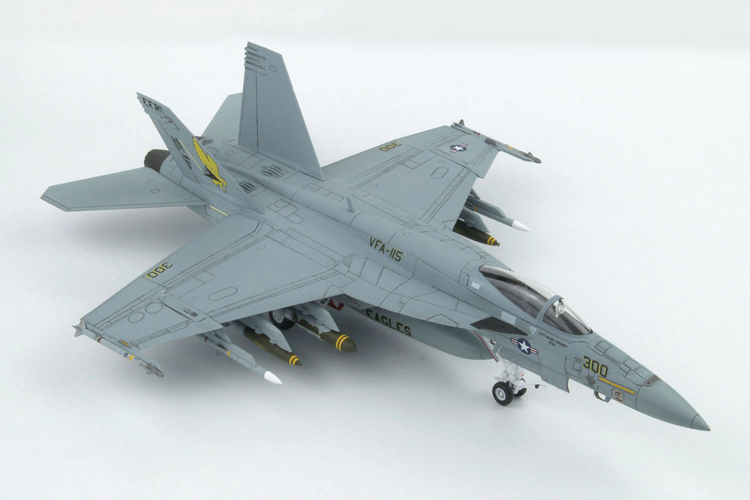 1/72 アメリカ海軍 艦上戦闘機 F/A-18E スーパーホーネット VFA-115 イーグルス マスキングシール付属