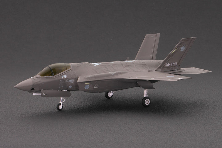 1/72 航空自衛隊 F-35A ライトニングII 第303飛行隊 専用エッチングパーツ付属