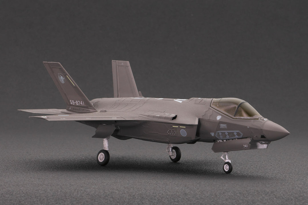 1/72 航空自衛隊 F-35A ライトニングII 第303飛行隊 専用エッチングパーツ付属