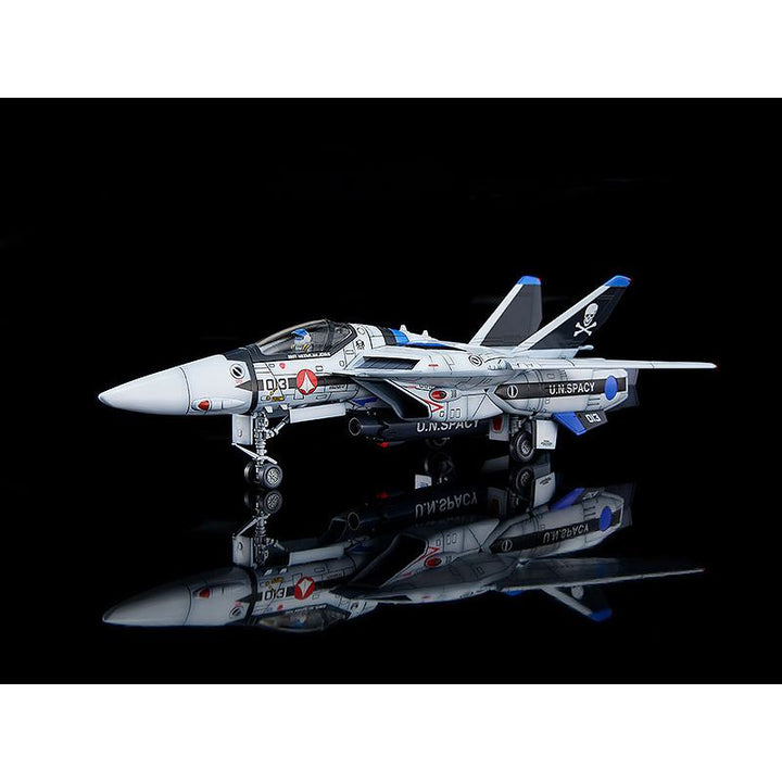 PLAMAX VF1A/S ファイターバルキリー (マクシミリアン・ジーナス/柿崎速雄) 1/72スケール