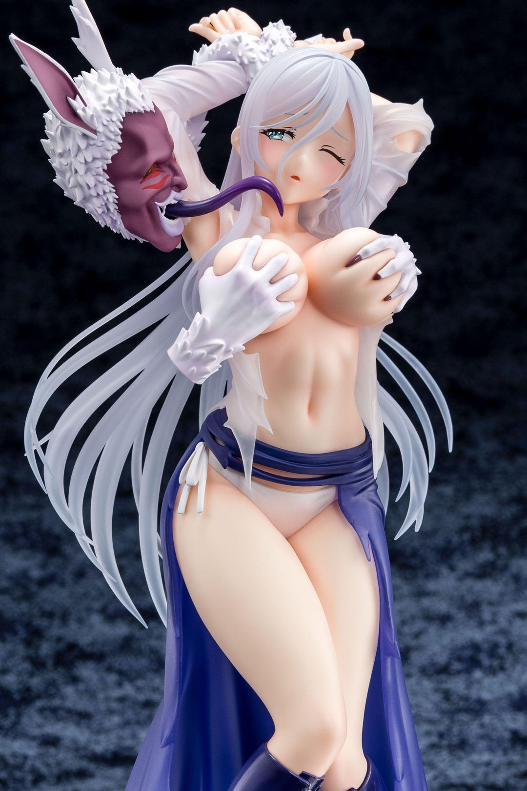囚われの剣姫 ”シルファ=ラングリス” 1/6スケール