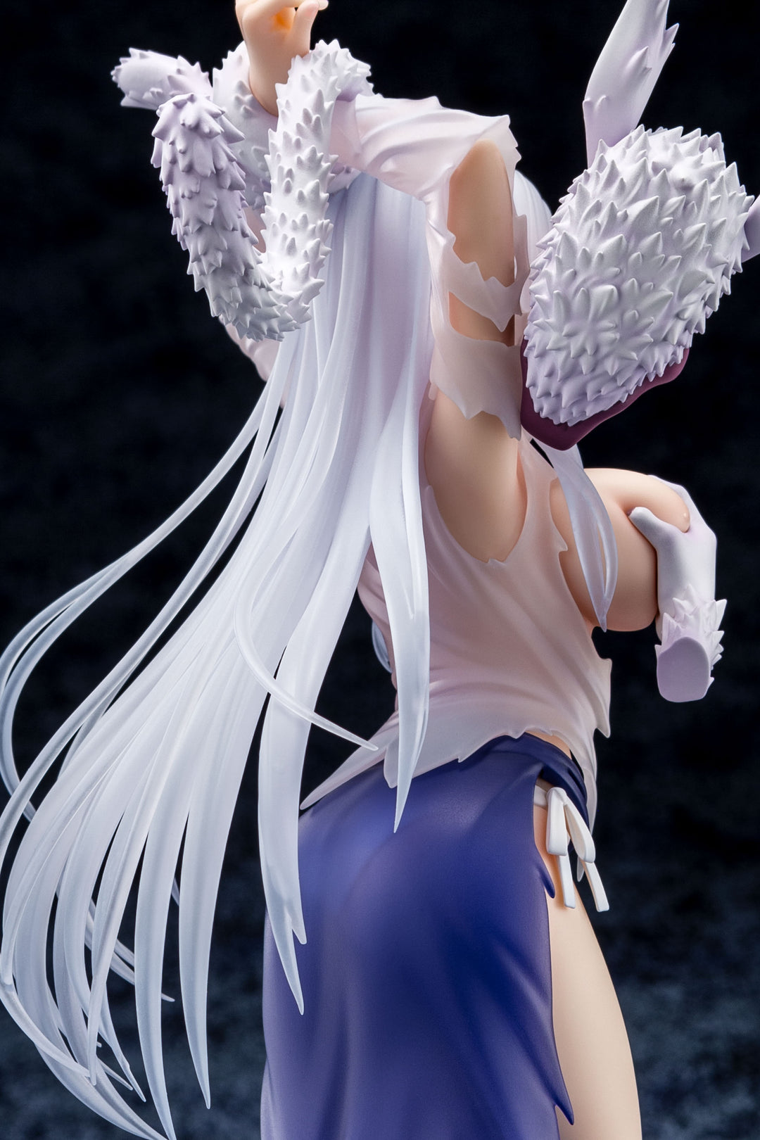 囚われの剣姫 ”シルファ=ラングリス” 1/6スケール