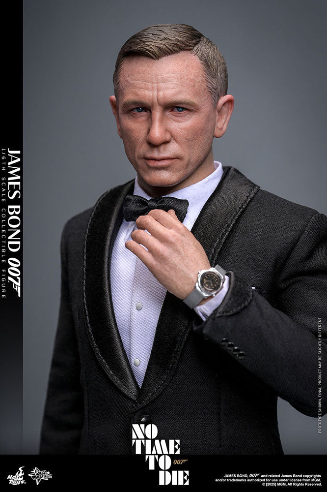 ムービー・マスターピース ジェームズ・ボンド 1/6スケール