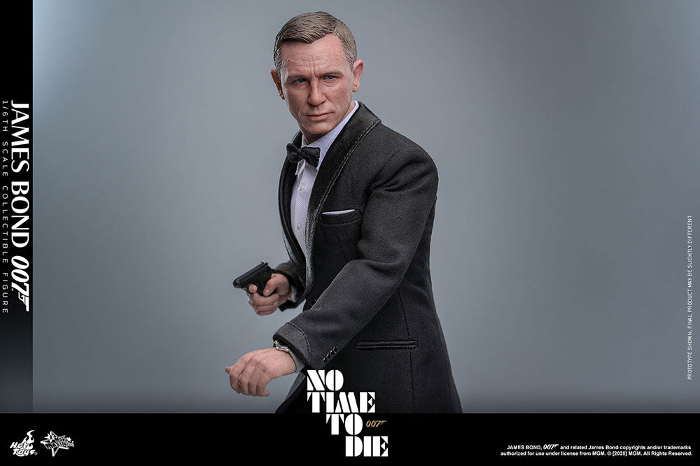 007シリーズ　ジェームズ・ボンド 007 World is not enough Movieジェームズボンド XL - メルカリ