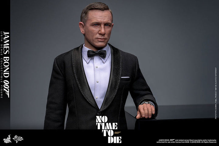 ムービー・マスターピース ジェームズ・ボンド 1/6スケール
