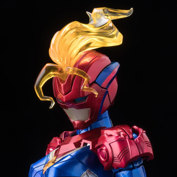 ファイティングアーマー キャプテン・マーベル