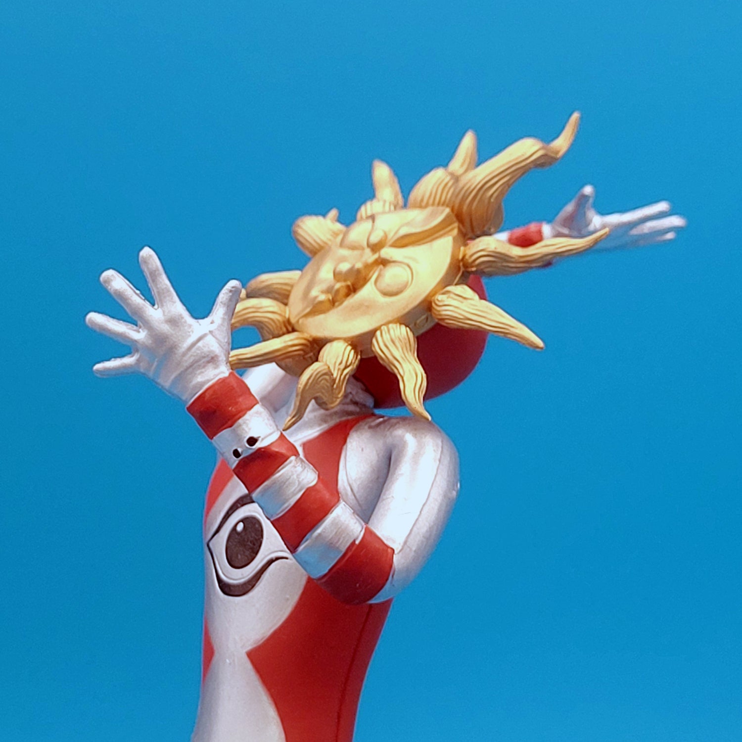 タローマン」ベンダブルアクションフィギュア – SOOTANG HOBBY