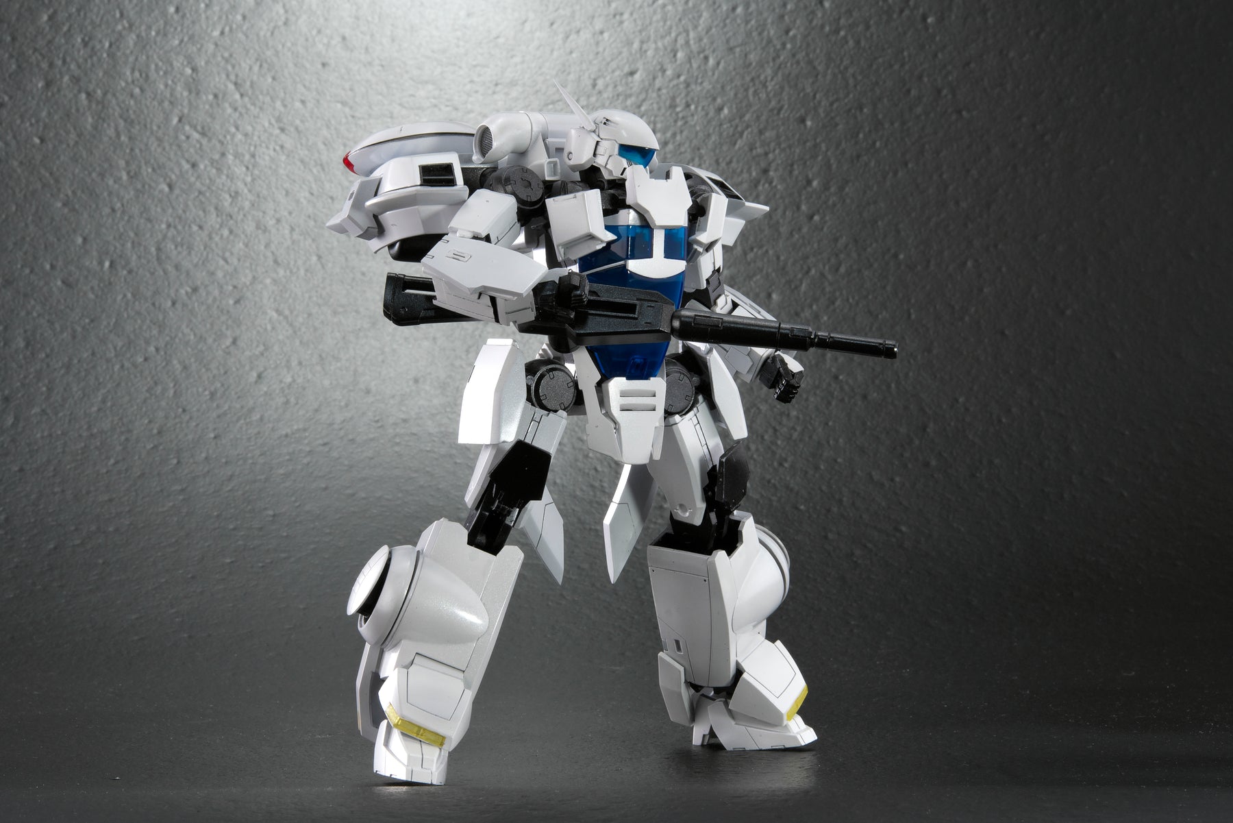 ナイトストライカー カラーレジンキャスト製組立キット インター