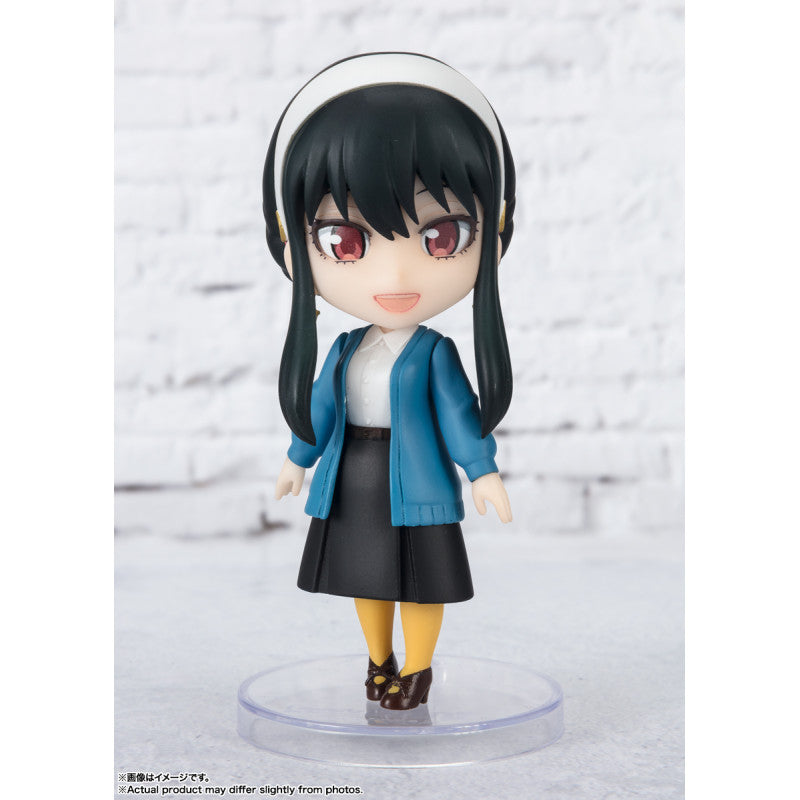 Figuarts mini ヨル・フォージャー -おでけけこーで-