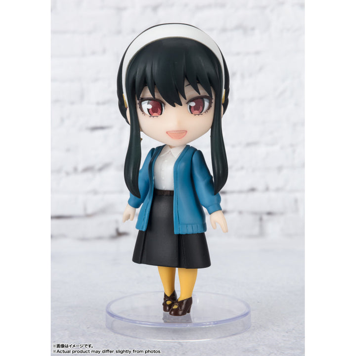 Figuarts mini ヨル・フォージャー -おでけけこーで-