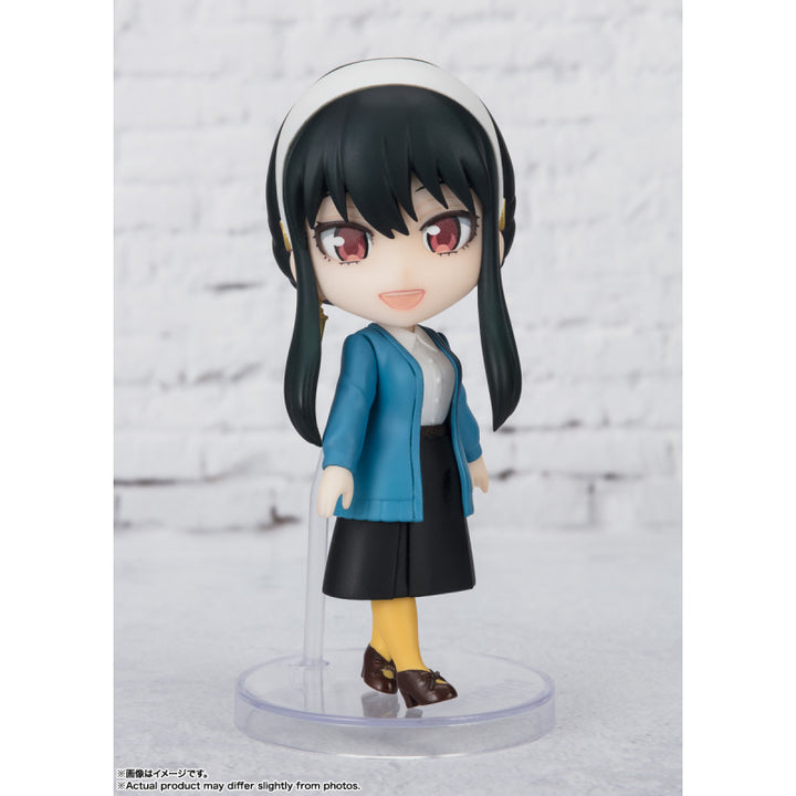 Figuarts mini ヨル・フォージャー -おでけけこーで-