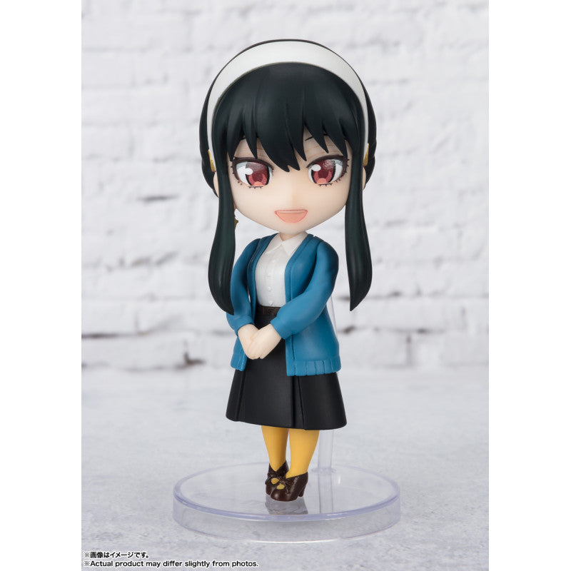 Figuarts mini ヨル・フォージャー -おでけけこーで-