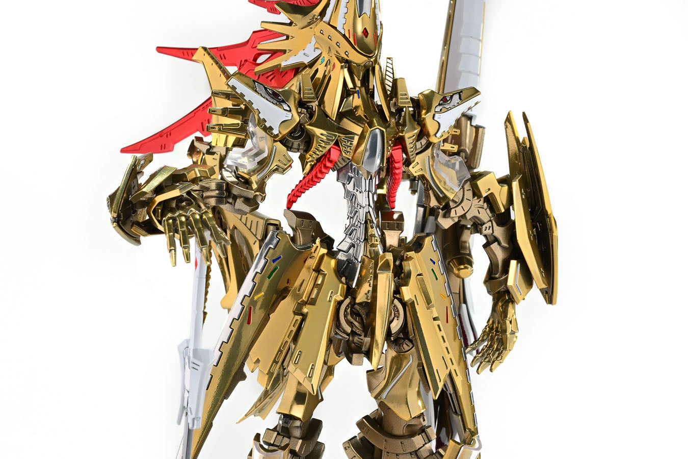 帝騎マグナパレス ザ・ナイト・オブ・ゴールド 1/144スケール