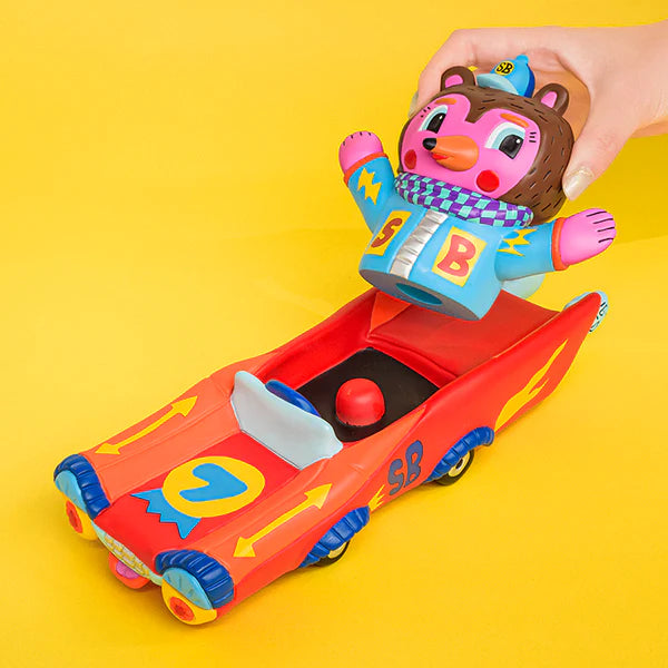 SUNDAY BEAR RED CAR / Rob Kidney