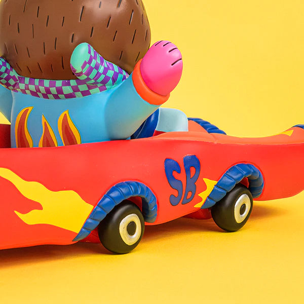 SUNDAY BEAR RED CAR / Rob Kidney