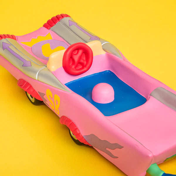 SUNDAY BEAR PINK CAR / Rob Kidney