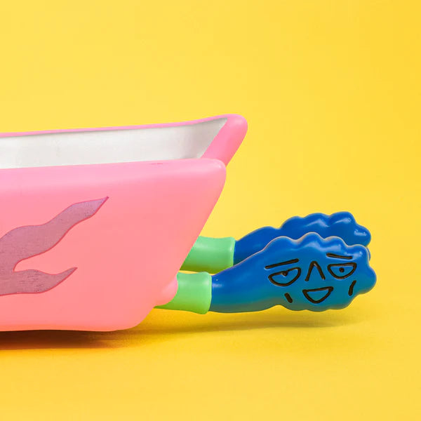 SUNDAY BEAR PINK CAR / Rob Kidney