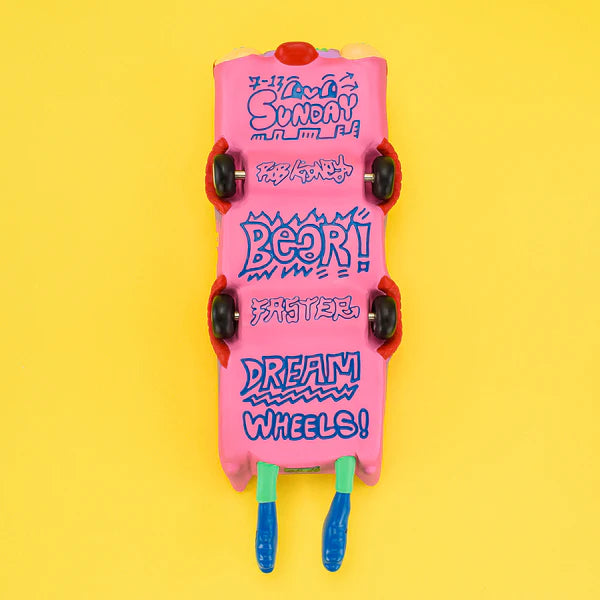 SUNDAY BEAR PINK CAR / Rob Kidney