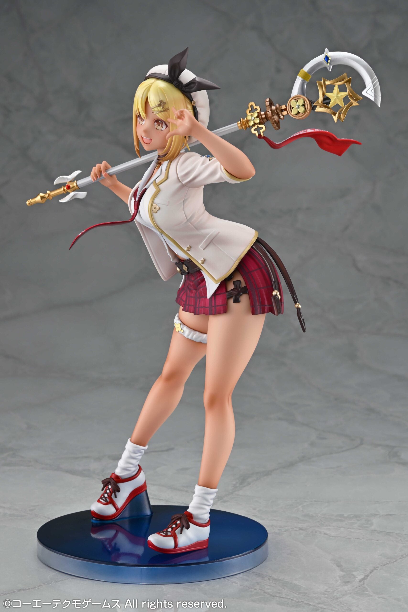 ライザ　フィギュア ライザ レスレリ学園Ver. 1/7スケール – SOOTANG HOBBY