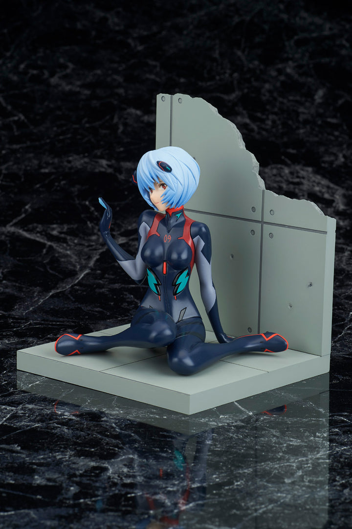 アヤナミレイ（仮称） プラグスーツVer. 新劇場版カラー 1/7スケール