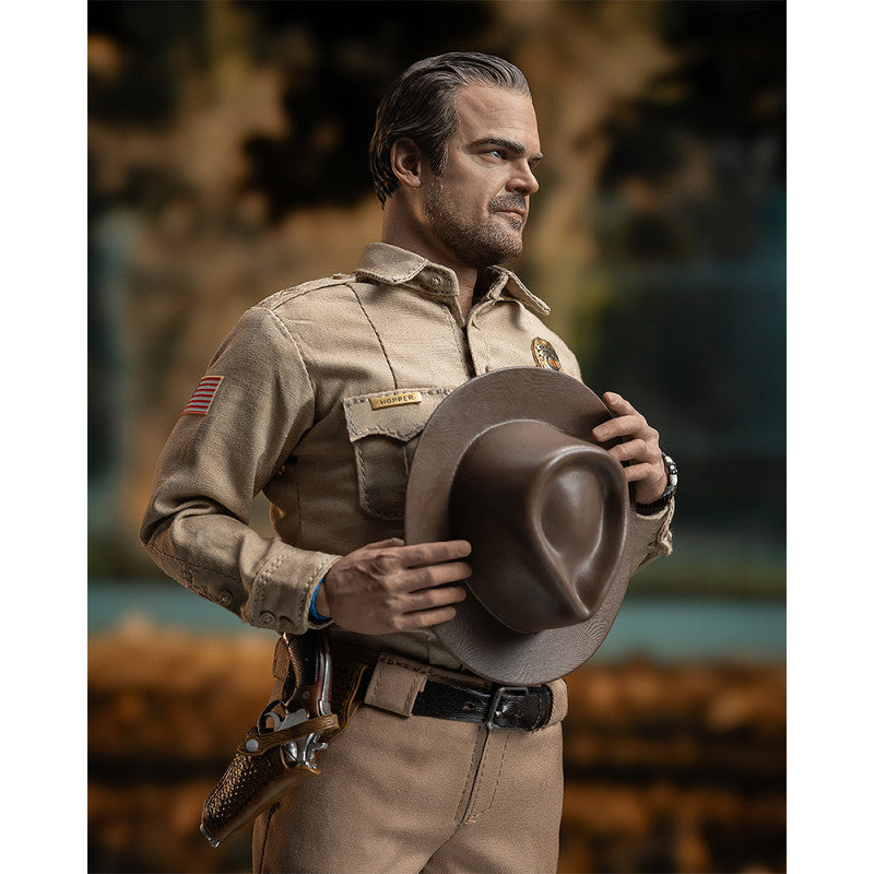 ジム・ホッパー(シーズン1) 1/6スケール – SOOTANG HOBBY