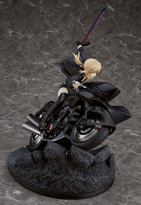 アルトリア・ペンドラゴン[オルタ] & キュイラッシェ・ノワール 1/8 Amazon | Fate/Grand Order セイバー/アルトリア ペンドラゴン