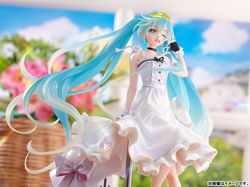 レーシングミク 2021 Vacation Style Ver. 1/7スケール
