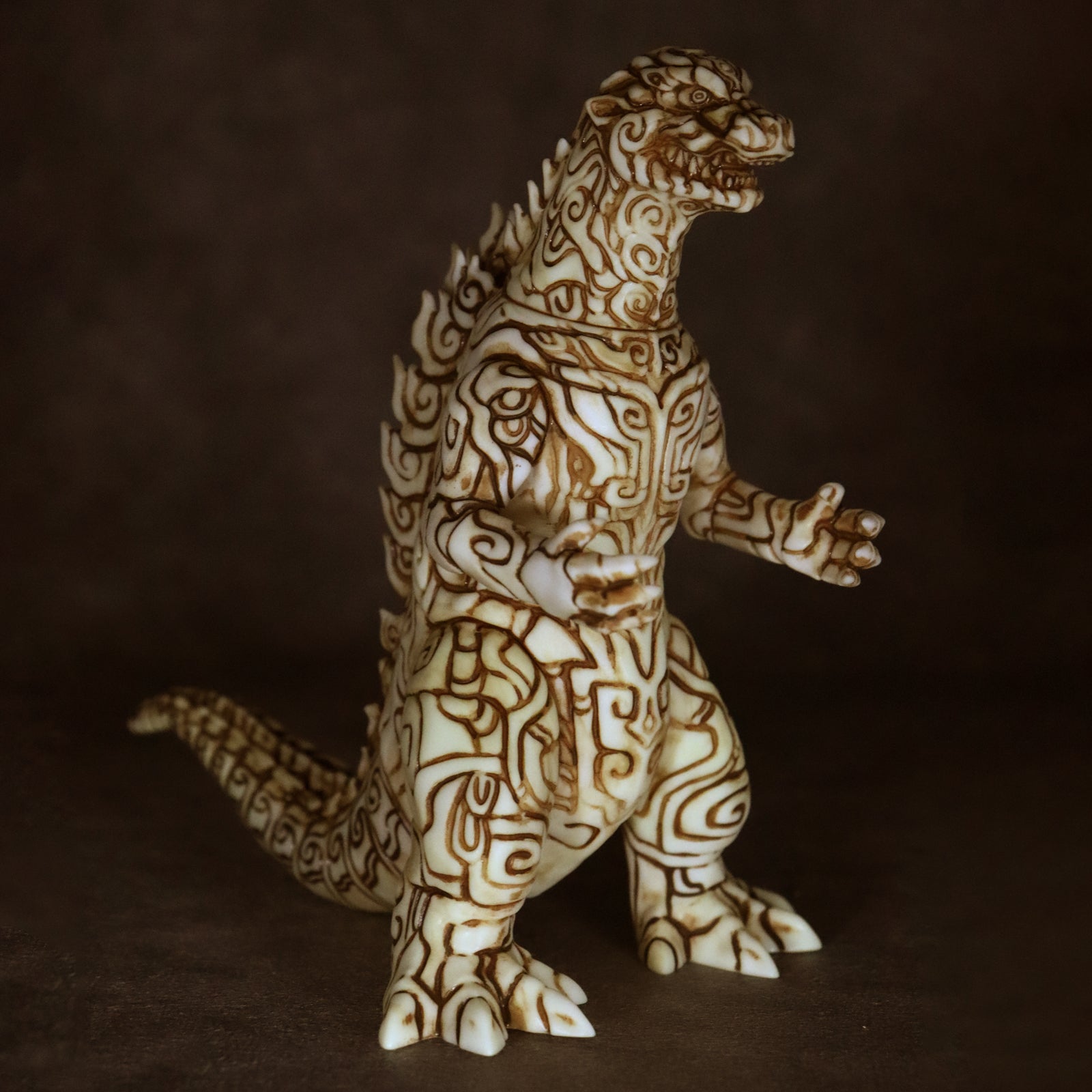 ミドルサイズシリーズ ゴジラCREATION ゴジラ（1954）青銅器Image 象牙