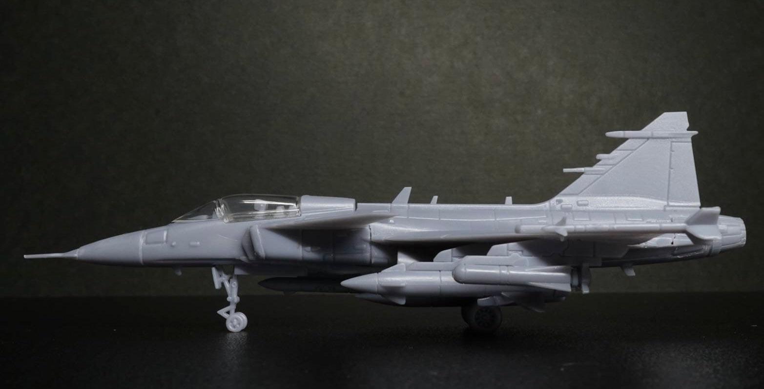 ぐりぺんさん専用 1/144 JAS39 グリペン プラスチックモデルキット（リニューアル版
