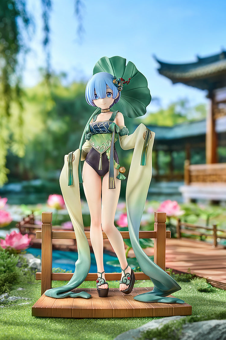 レム 庭園中の休みVer. 1/7スケール