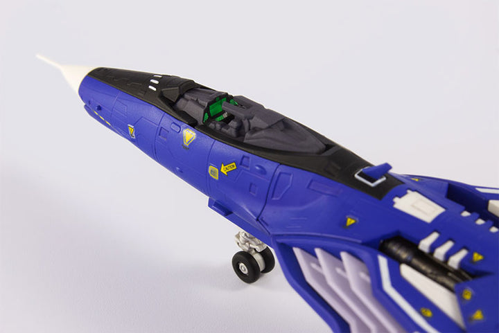 FT-00004A Azuma [2P COLOR VER.] 1/100スケール