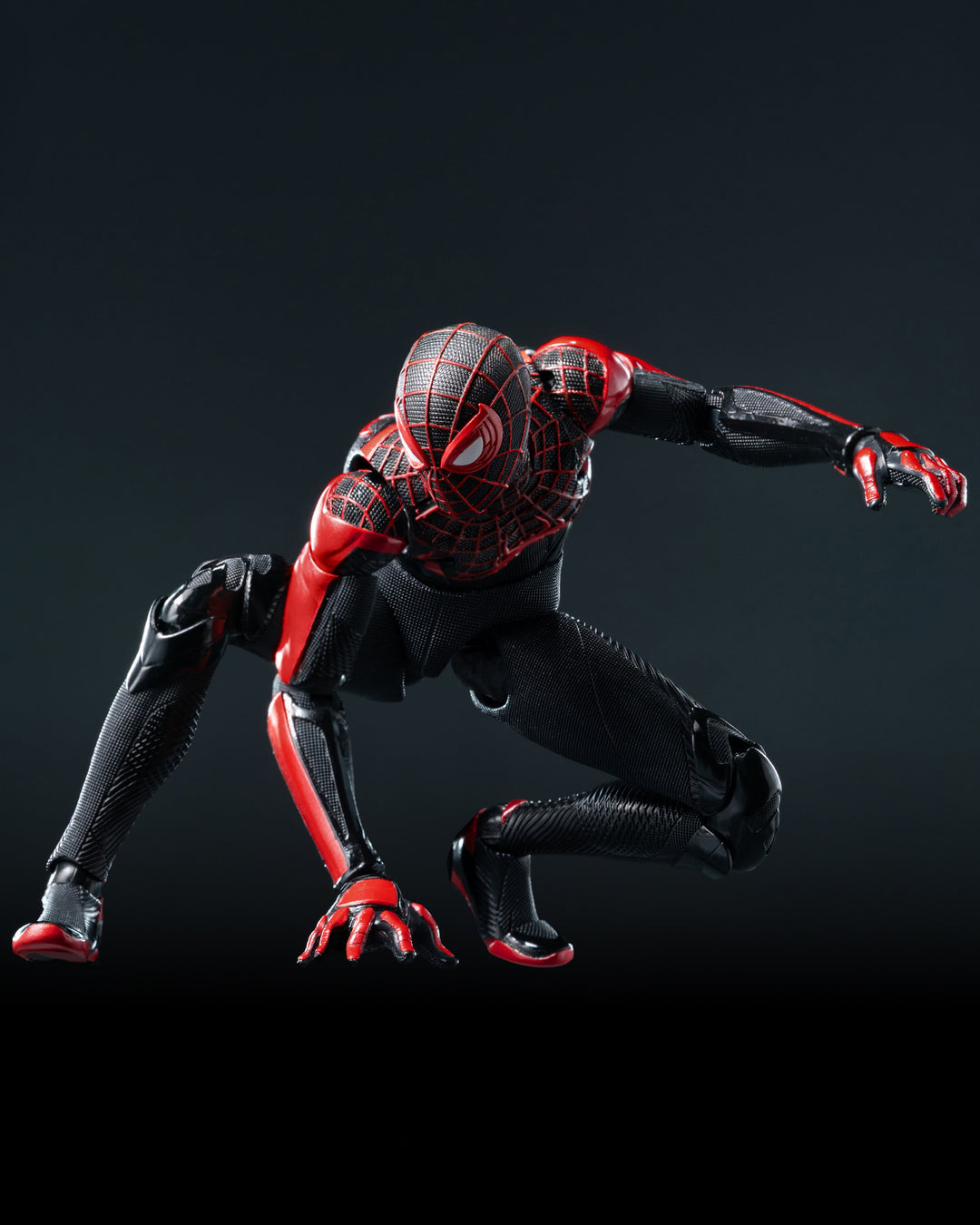 DLX スパイダーマン アップグレードスーツ（マイルズ・モラレス） 1/12スケール