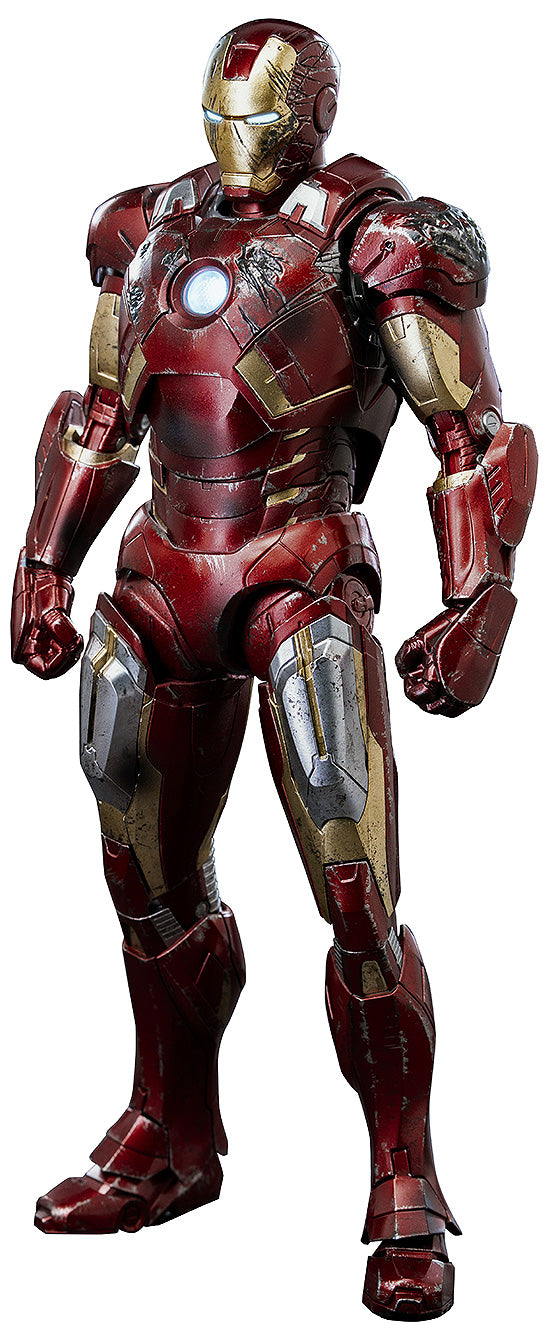 DLX アイアンマン・マーク7（バトルダメージ） 1/12スケール