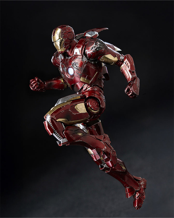 DLX アイアンマン・マーク7（バトルダメージ） 1/12スケール