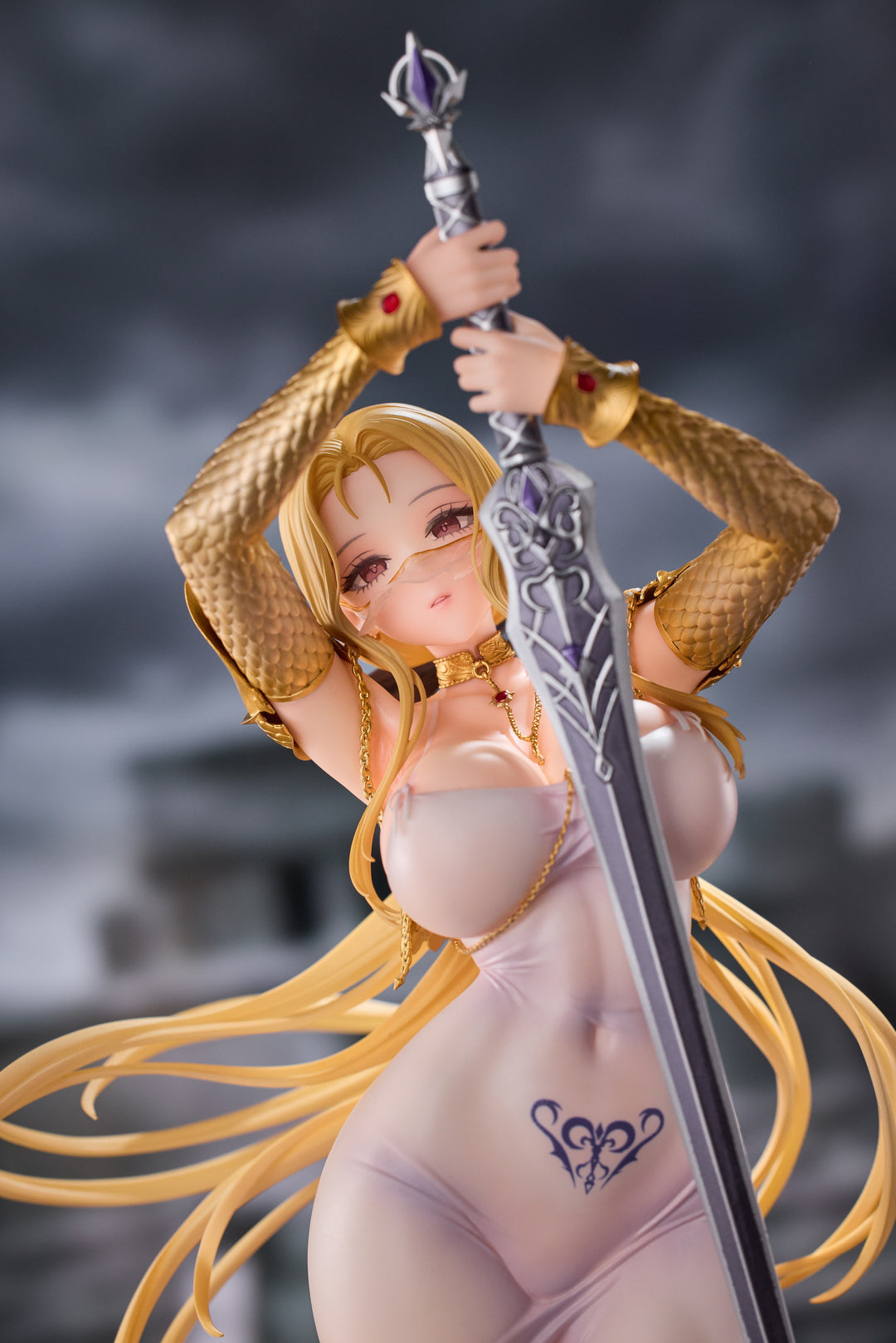 使徒 オリビエ 完成品フィギュア 1/6スケール