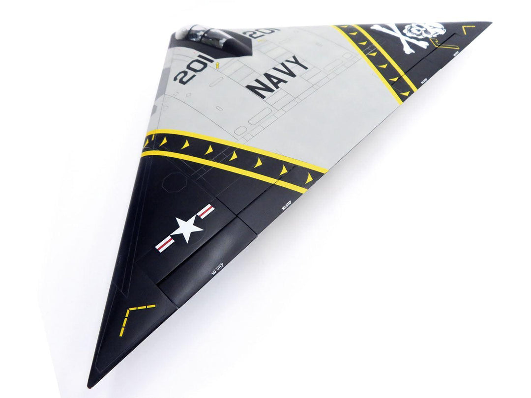 1/48 アメリカ海軍 A-12 アベンジャーII "VF-84 ジョリーロジャース"