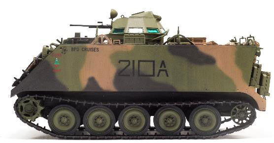 1/35 オーストラリア陸軍 M113A1 LRV 軽偵察車両 近代化改修型