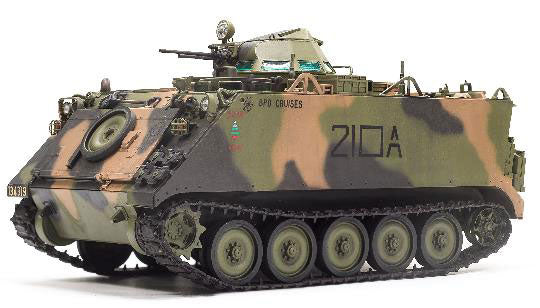 1/35 オーストラリア陸軍 M113A1 LRV 軽偵察車両 近代化改修型