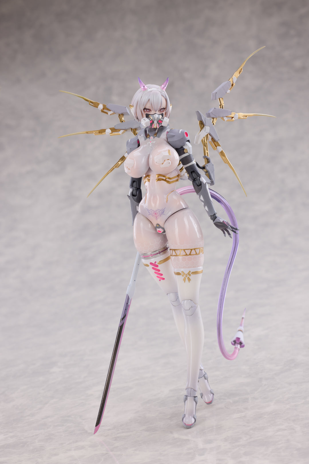 Galacticシリーズ ネオン・レイカ・ウイング アクションフィギュア 1/12スケール