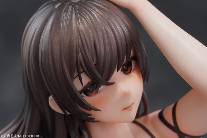 水着すがたの美海さん Illustrated by 天音るり 完成品フィギュア 1/6スケール