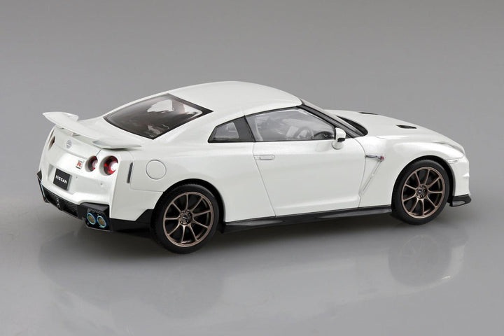 1/32 楽プラ スナップキット ニッサン R35 NISSAN GT-R 2024(ブリリアントホワイトパール)