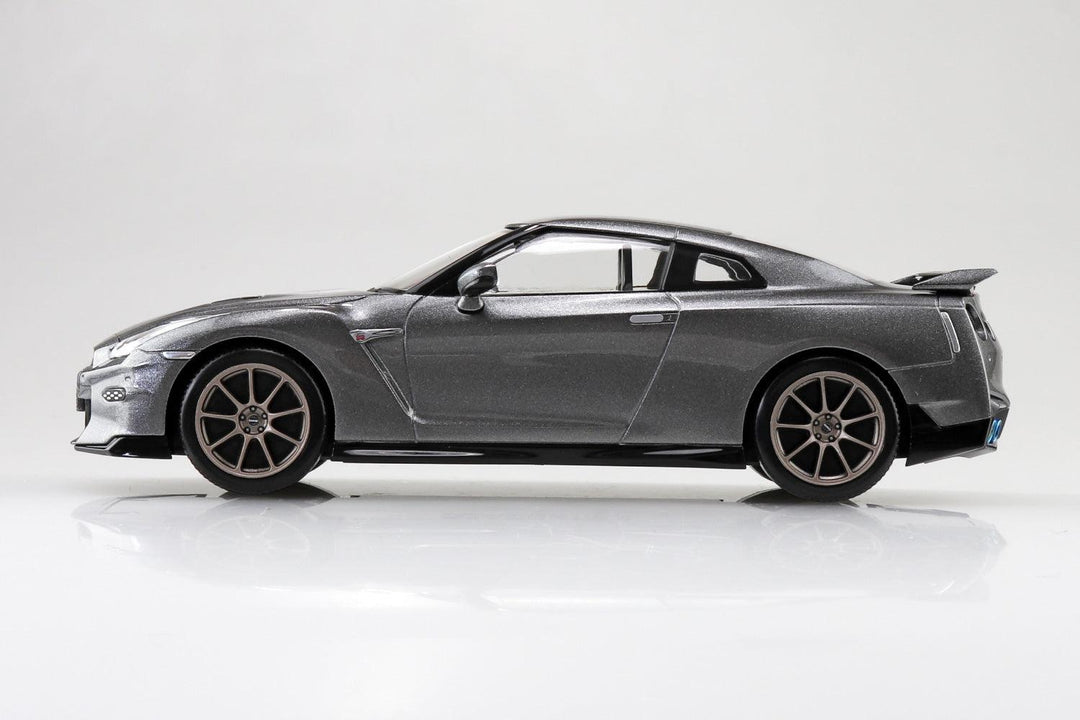 1/32 楽プラ スナップキット ニッサン R35 NISSAN GT-R 2024(ダークメタルグレー)
