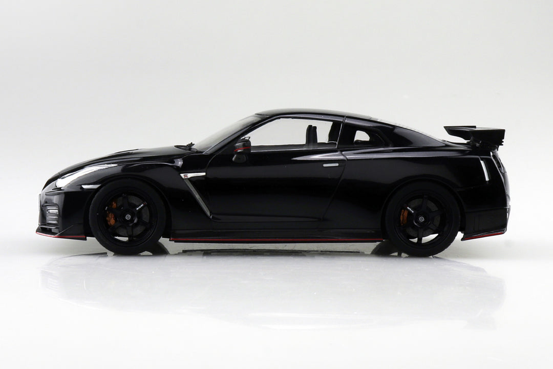 1/24 楽プラ スナップカー R35 NISSAN GT-R NISMO 2017 メテオフレークブラックパール