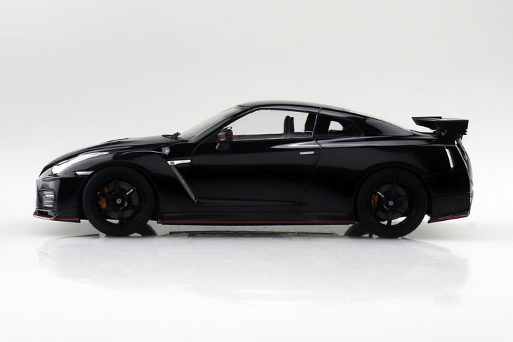 1/24 楽プラ スナップカー R35 NISSAN GT-R NISMO 2017 メテオフレークブラックパール