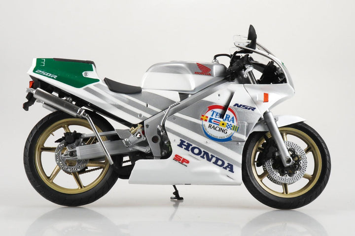 1/12 完成品バイク Honda NSR250R SP '89 ロスホワイト×テラシルバー×ノーベンバーシルバー