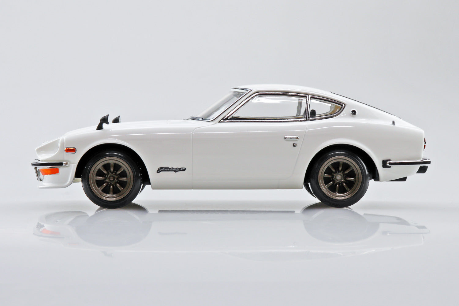 【未使用・未開封】リフトーン ホワイト ほぼ未使用】LifTone リフトーン / ホワイト ほぼ未使用品☆ LifTone